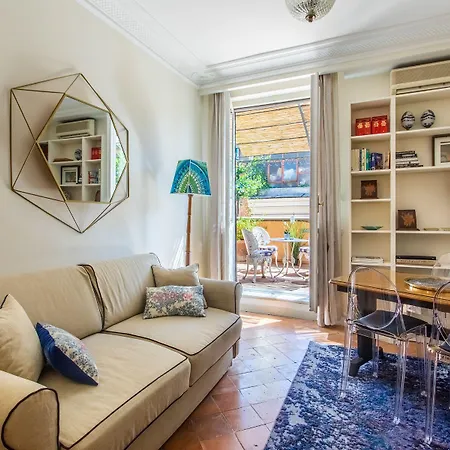 Apartamento Frattina Roma